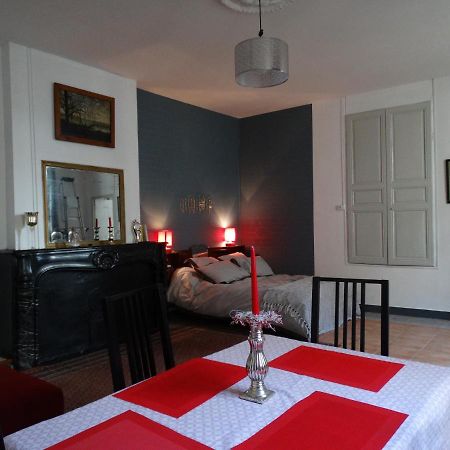 Studio Sequoia Au Pied Du Chateau Saumur Ngoại thất bức ảnh
